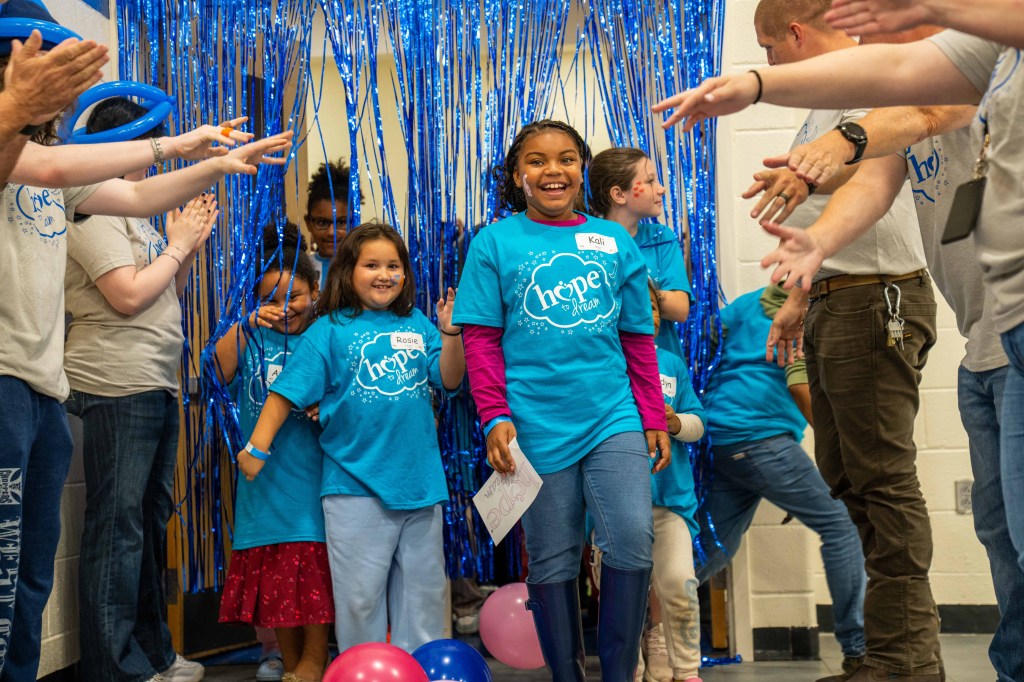 Ashley and Hope to Dream Host Sweet Dreams Celebration